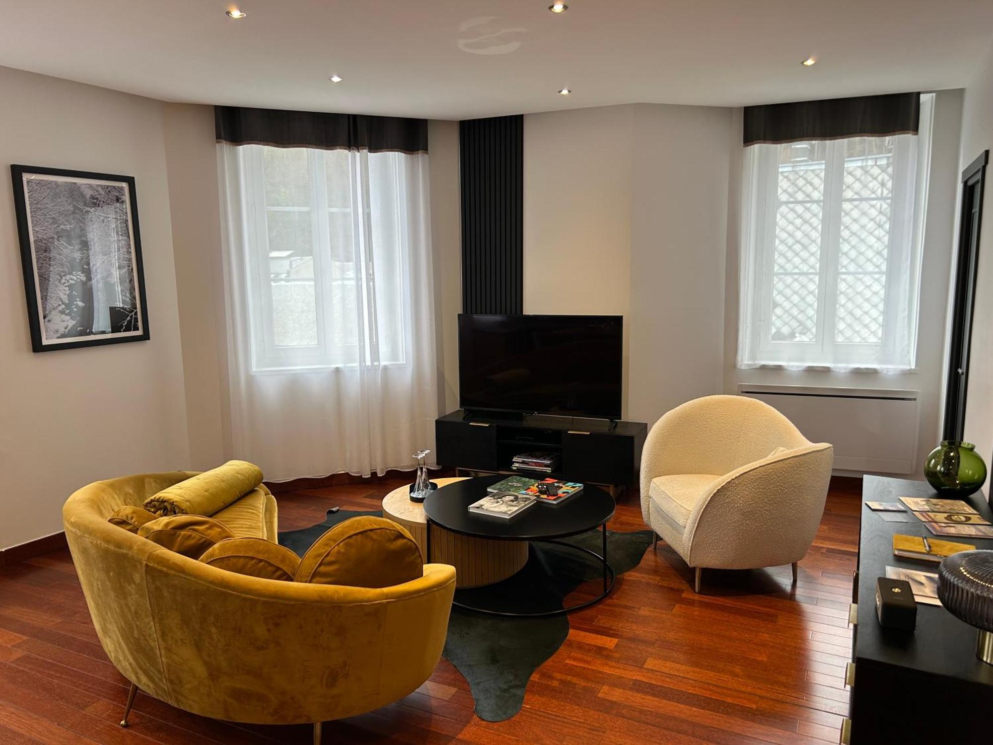 Le Grand Hotel Mont Dore Esterno foto